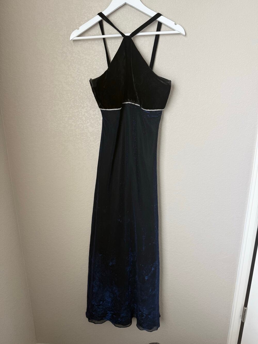 Vintage 579 Formal Maxi Dress Size 7 Y2K Velvet Halter Rhinstone Blue Black Hoco